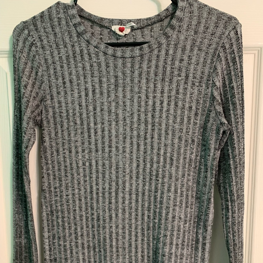 Gray long sleeve